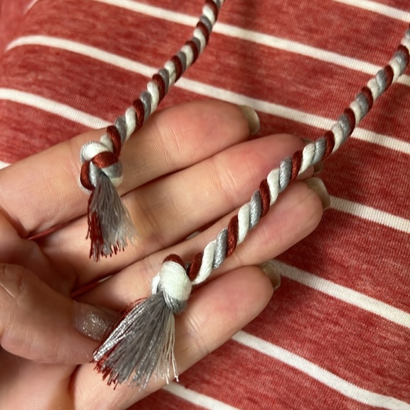 BNWOT Maurices lightweight, hooded, long sleeve top - Picture 3 of 15